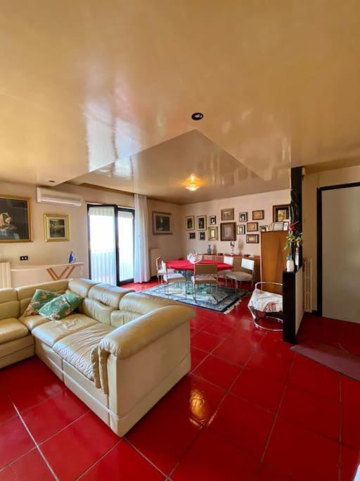 Ferienwohnung Casa Mariella Monopoli Exterior foto